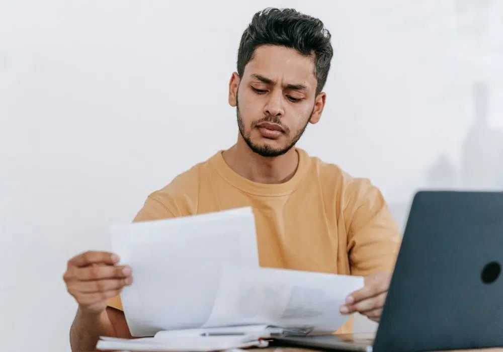 Se reconvertir avec une formation à domicile en ligne