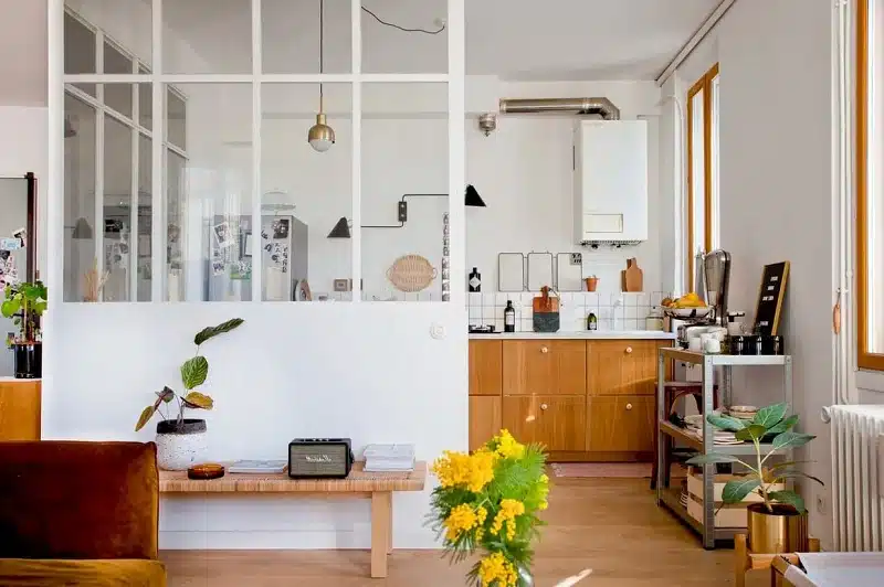 Verrière blanche pour la cuisine les plus beaux modèles pour illuminer votre espace